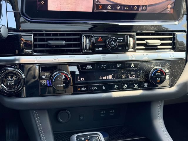 New 2026 Nissan Pathfinder Platinum w/ Cargo Package AWD/4WD image 22