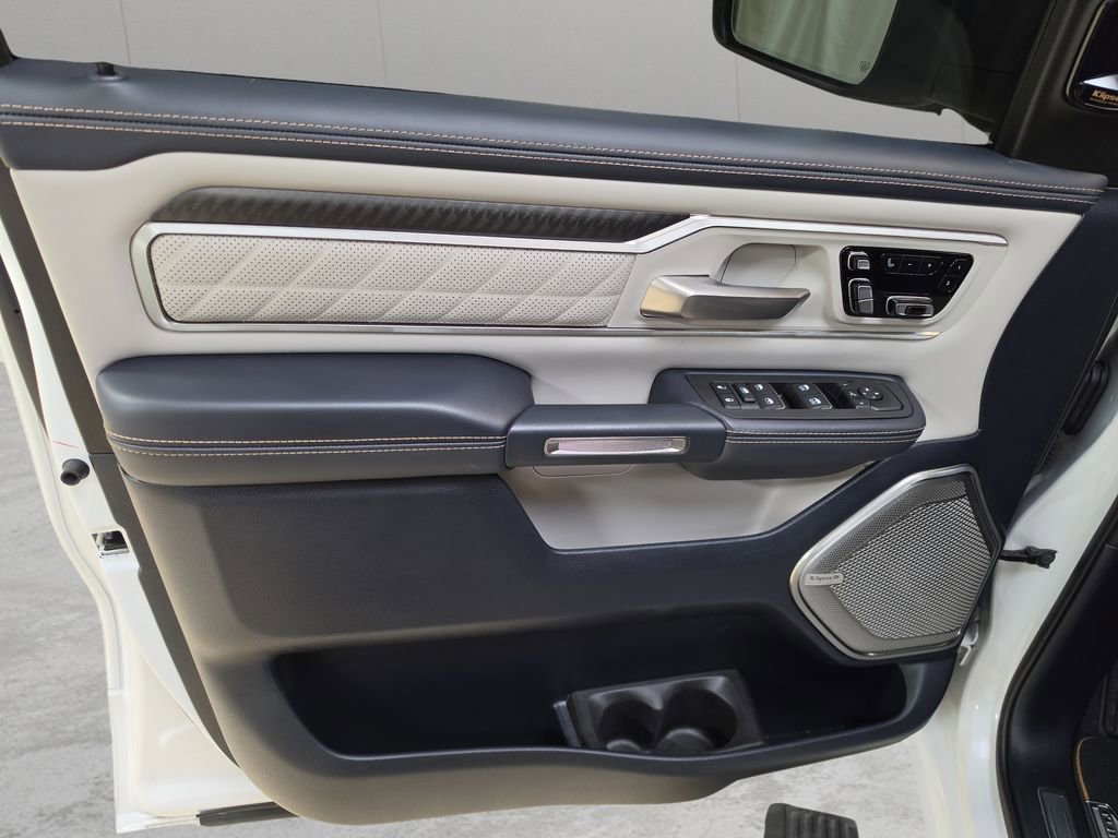 Used 2025 RAM 1500 Tungsten AWD/4WD image 14