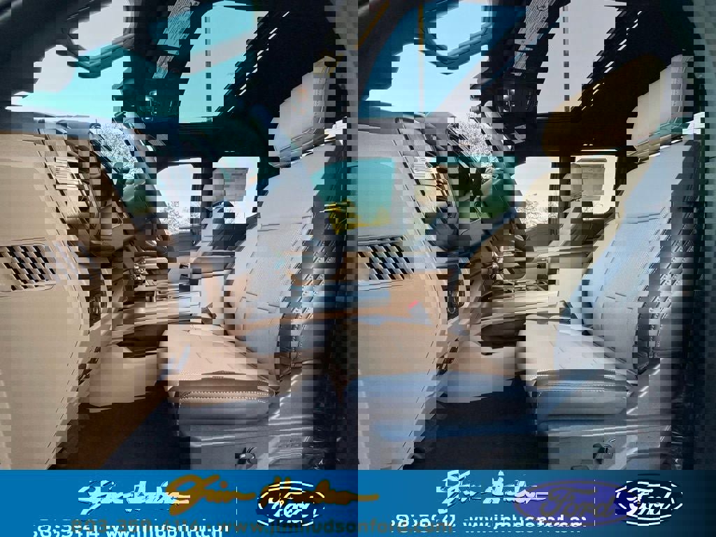 New 2026 Ford F250 Lariat w/ Lariat Ultimate Package image 13