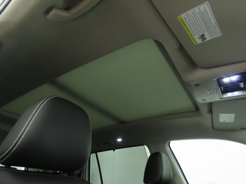 New 2026 Volkswagen Atlas SE image 18