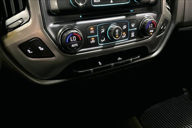 Used 2018 Chevrolet Silverado 1500 LT w/ All Star Edition AWD/4WD image 25