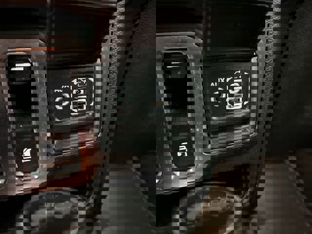 Used 2021 Jeep Wrangler Sport image 33