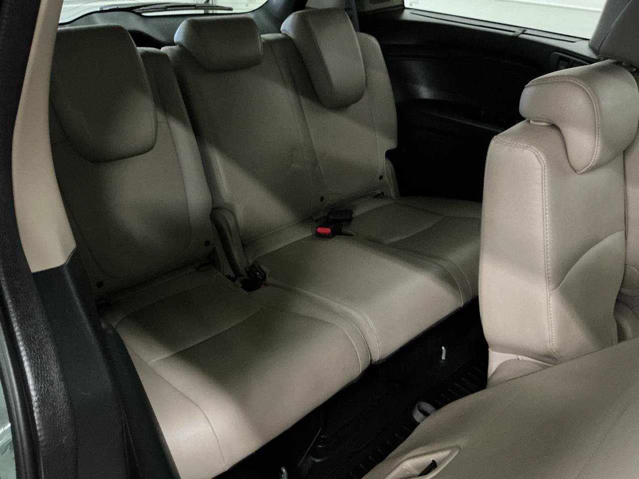 Used 2018 Honda Odyssey Elite image 14