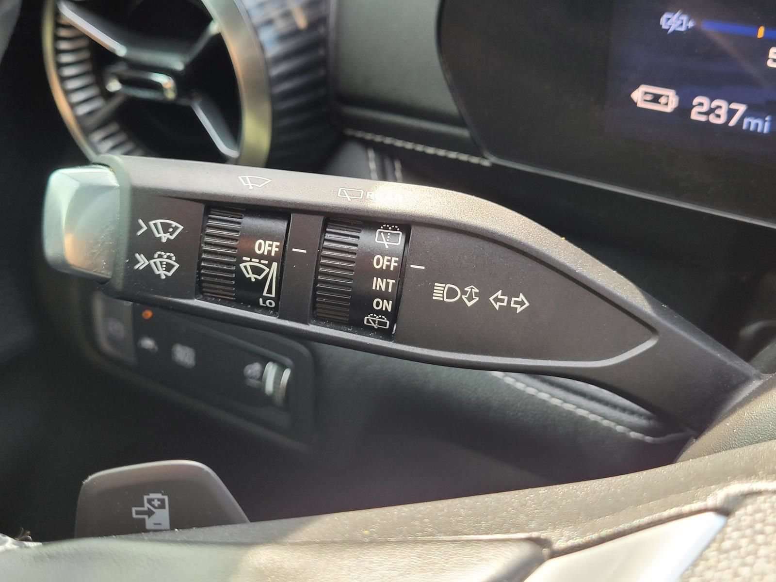 Used 2024 Chevrolet Blazer EV LT AWD/4WD image 30