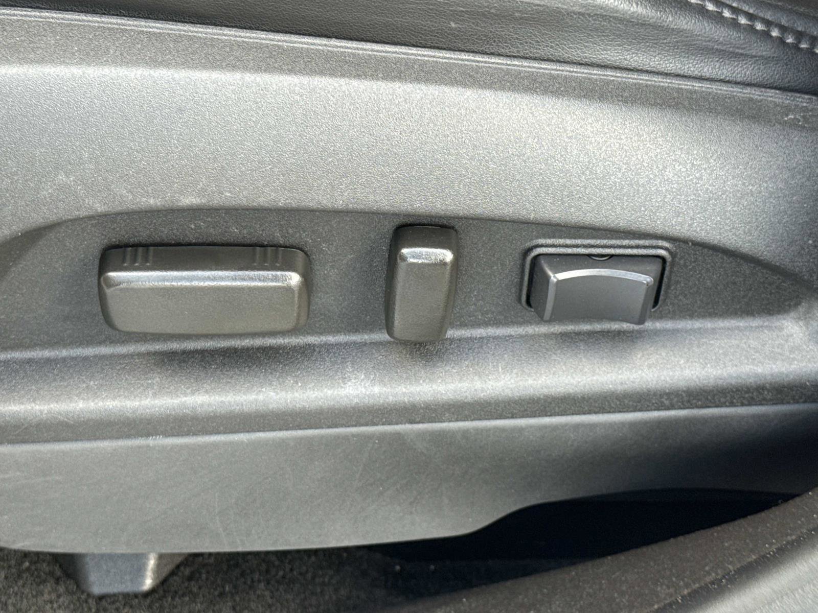 Used 2014 Chevrolet Equinox LT w/ Power Convenience Package image 14