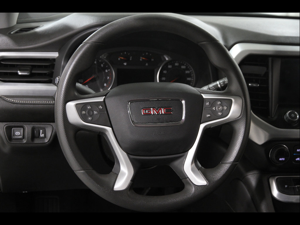 Used 2023 GMC Acadia SLE FWD image 7
