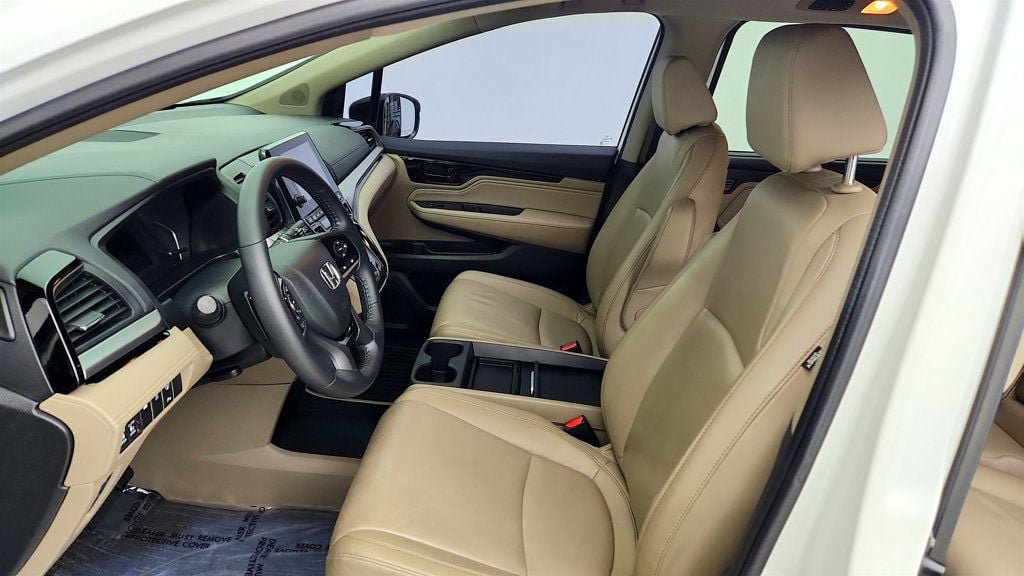 Used 2021 Honda Odyssey Touring image 21