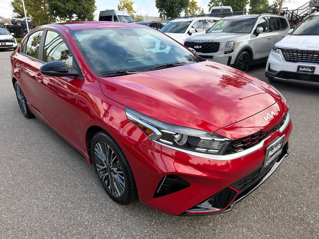 Certified 2024 Kia Forte GT-Line FWD image 9