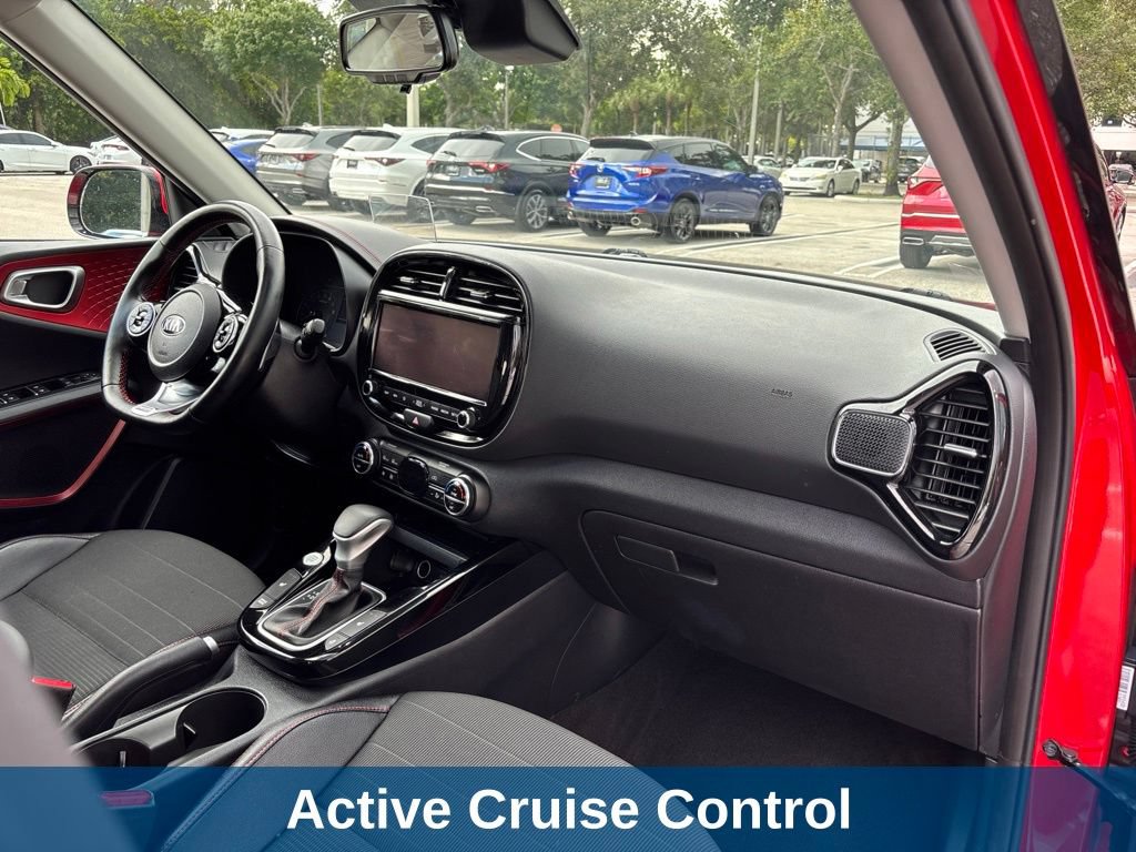 Used 2021 Kia Soul Turbo FWD image 16