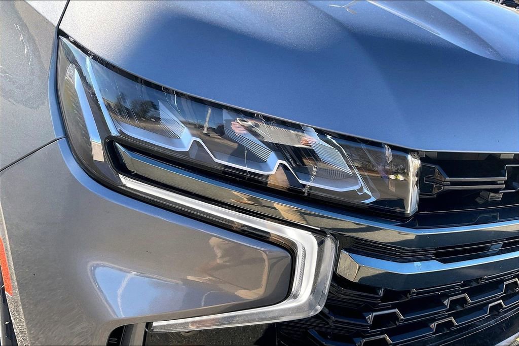 Used 2021 Chevrolet Tahoe Z71 w/ Z71 Off-Road Package image 29