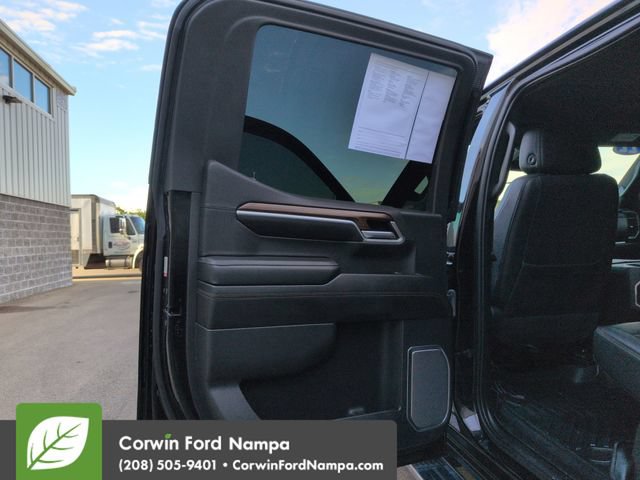 Used 2022 Chevrolet Silverado 1500 High Country AWD/4WD image 24