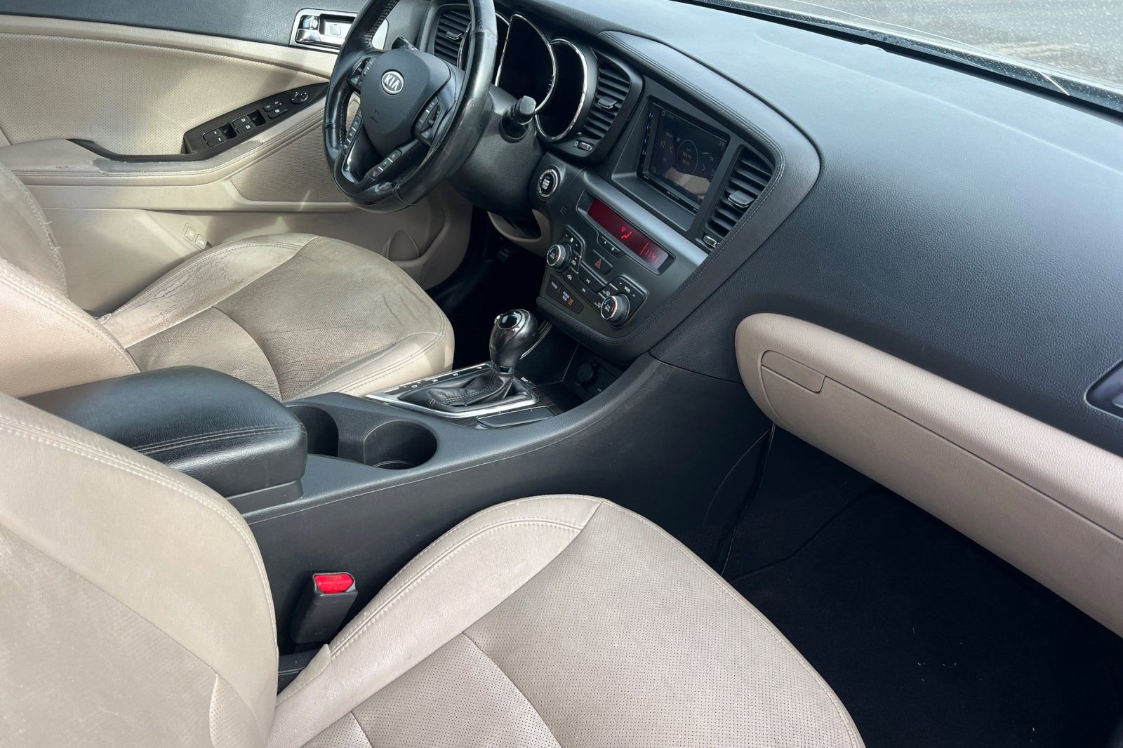 Used 2012 Kia Optima EX image 12