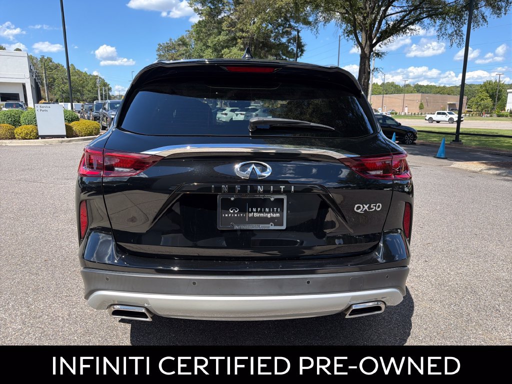 Certified 2023 INFINITI QX50 Luxe FWD image 11