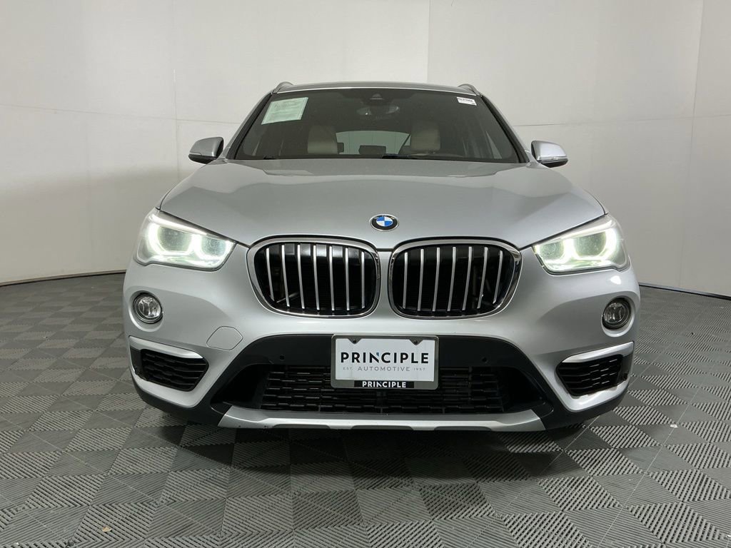 Used 2019 BMW X1 xDrive28i w/ Convenience Package AWD/4WD image 3