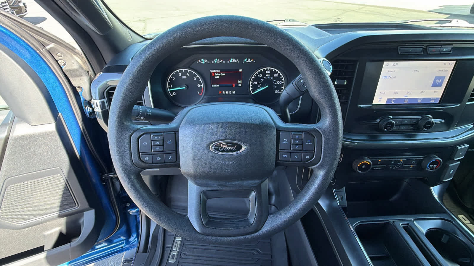Used 2022 Ford F150 XL w/ STX Black Appearance Package AWD/4WD image 18
