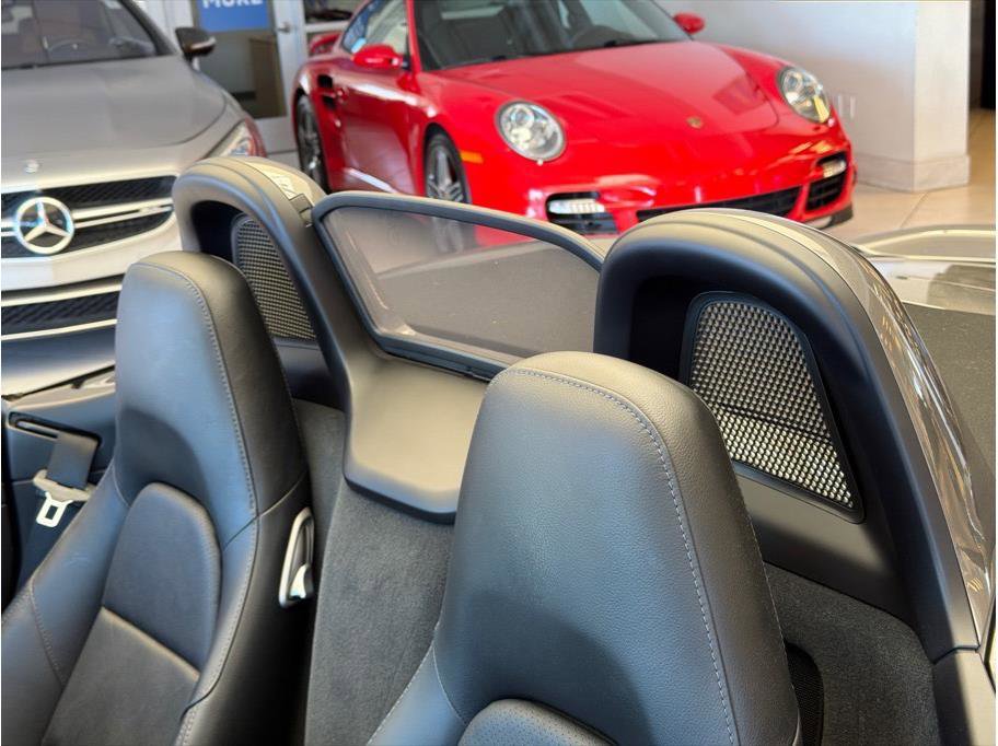 Used 2017 Porsche 718 Boxster S RWD image 29