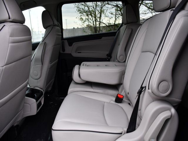 New 2026 Honda Odyssey Touring image 16