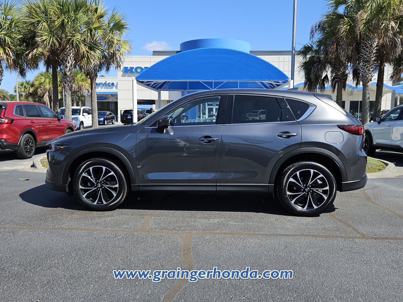 Used 2023 MAZDA CX-5 AWD 2.5 S w/ Premium Plus Pkg image 2
