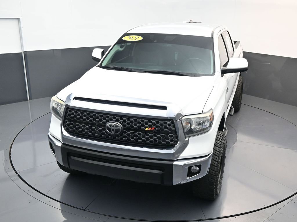 Used 2021 Toyota Tundra SR5 w/ SR5 Upgrade Package image 19