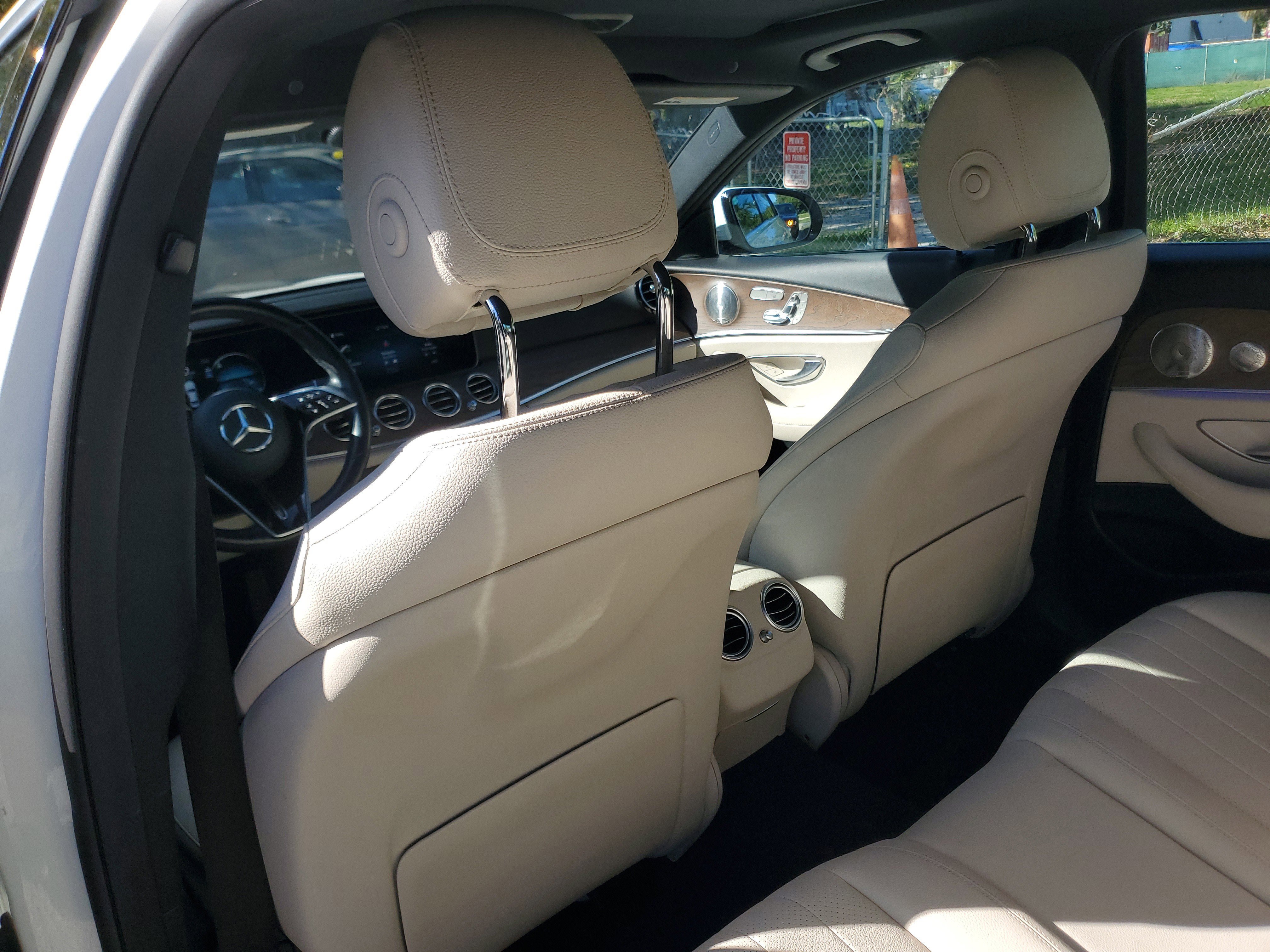 Used 2022 Mercedes-Benz E 350 Sedan image 12