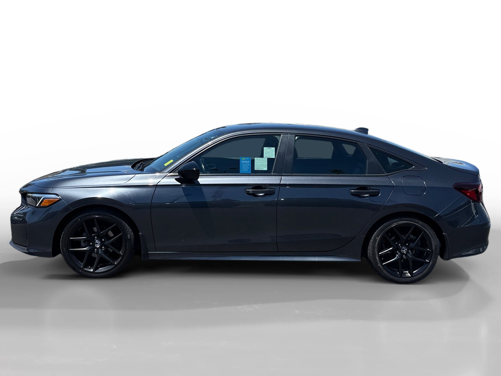 Used 2025 Honda Civic Sport image 2