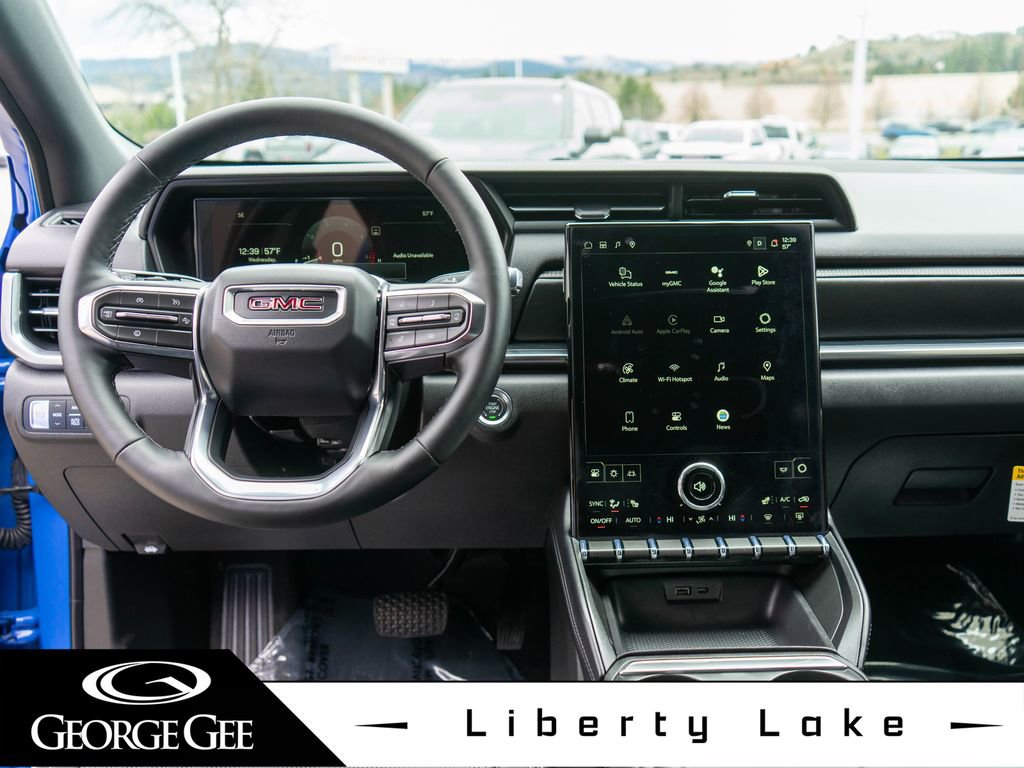 Used 2026 GMC Terrain Elevation w/ Elevation Premium Package image 13