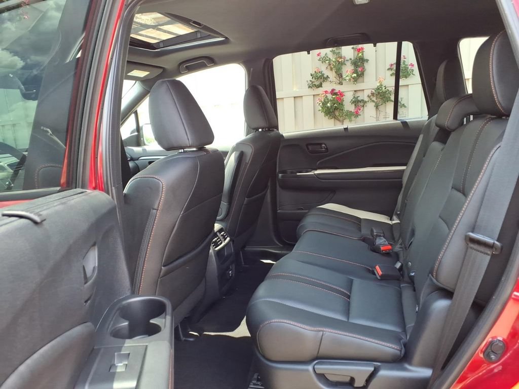 Certified 2023 Honda Passport TrailSport image 15