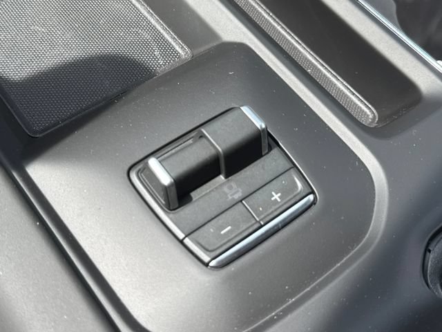 New 2026 GMC Sierra 2500 Denali Ultimate AWD/4WD image 32
