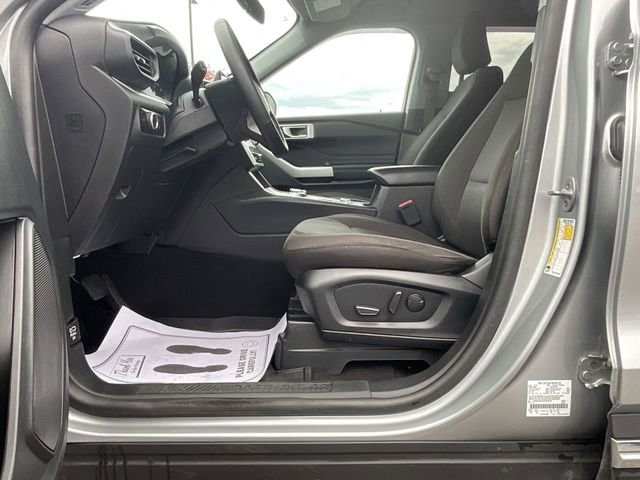 Certified 2023 Ford Explorer XLT image 12