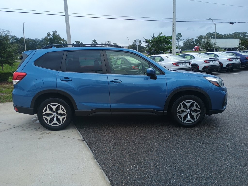 Used 2021 Subaru Forester Premium w/ Popular Package #1 AWD/4WD image 4