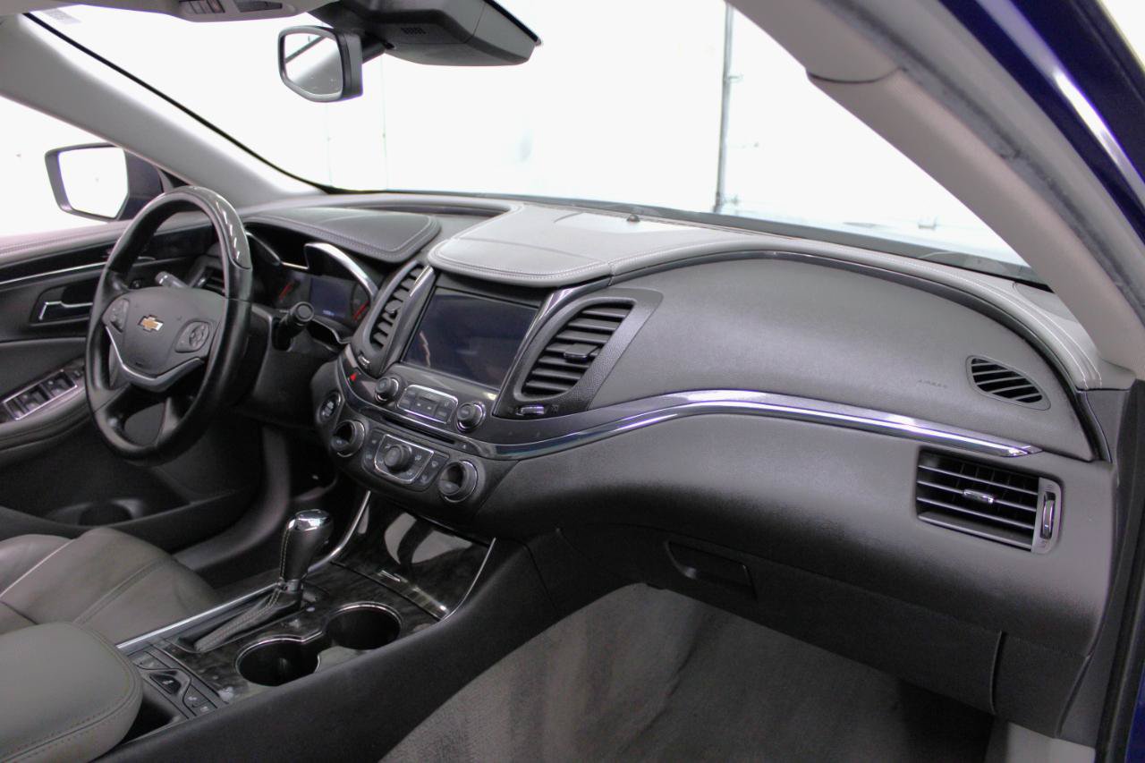 Used 2014 Chevrolet Impala LTZ FWD image 38