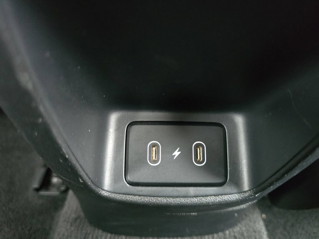 Used 2024 Hyundai Elantra Limited FWD image 26