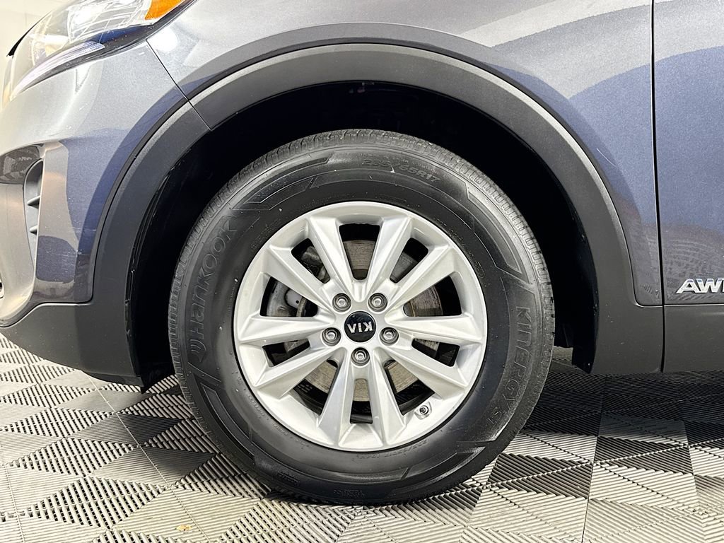 Used 2019 Kia Sorento LX w/ LX Convenience Package image 30