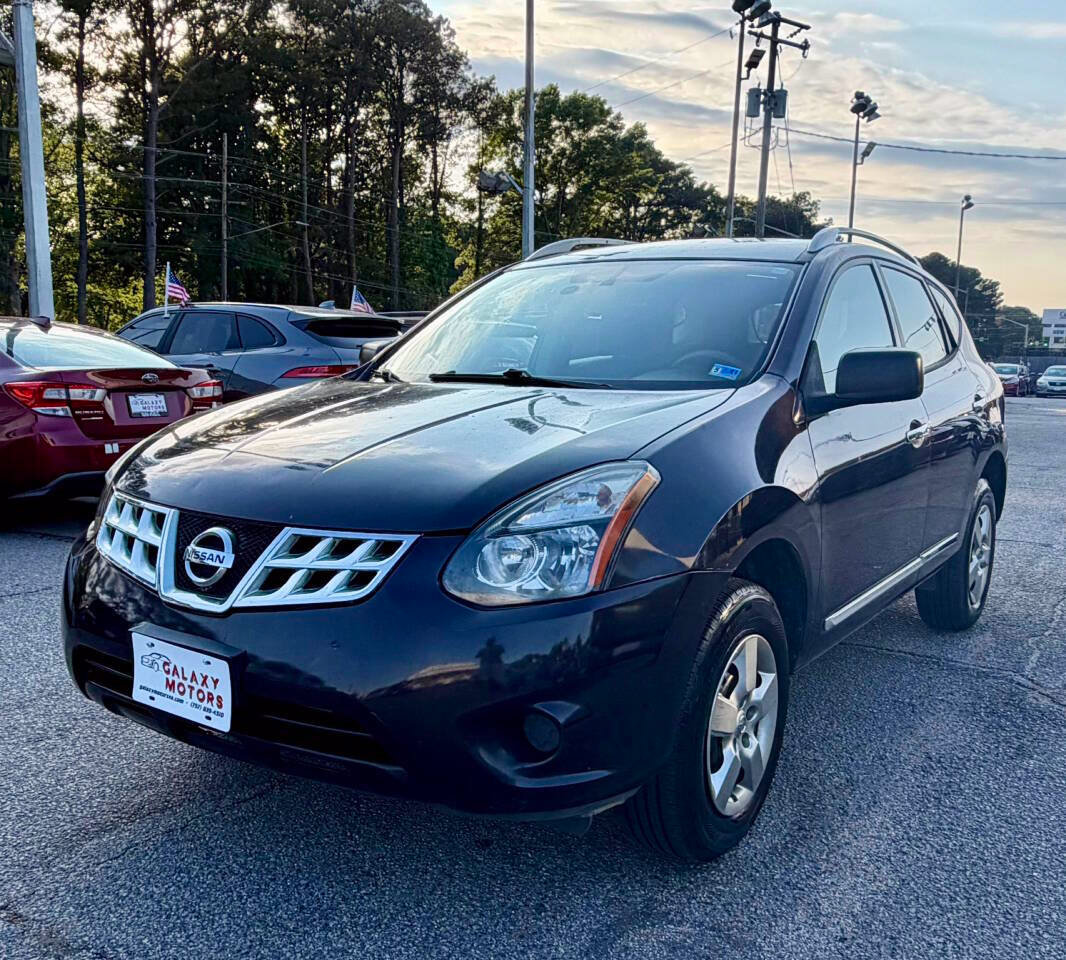 Used 2015 Nissan Rogue S w/ Convenience Package AWD/4WD image 1