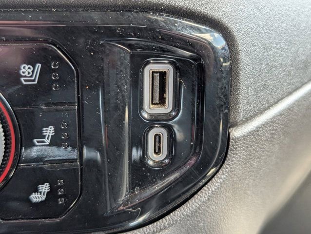 Used 2023 Chevrolet Silverado 1500 LTZ w/ LTZ Convenience Package II image 21