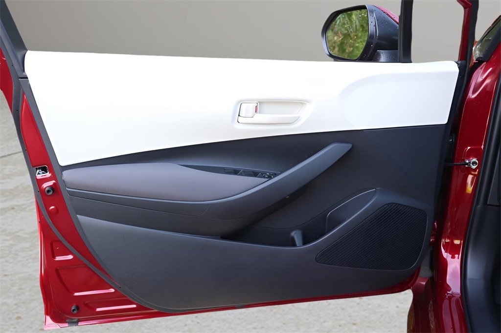 Certified 2023 Toyota Corolla LE image 23