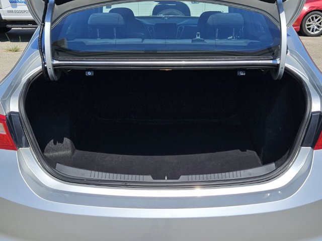 Used 2021 Chevrolet Malibu LS w/ LPO, Convenience Package 1 FWD image 9