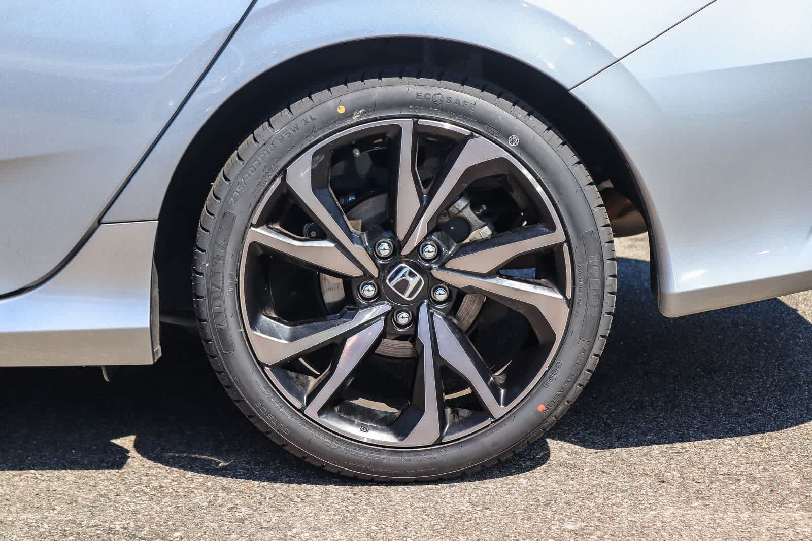 Used 2019 Honda Civic Sport image 8