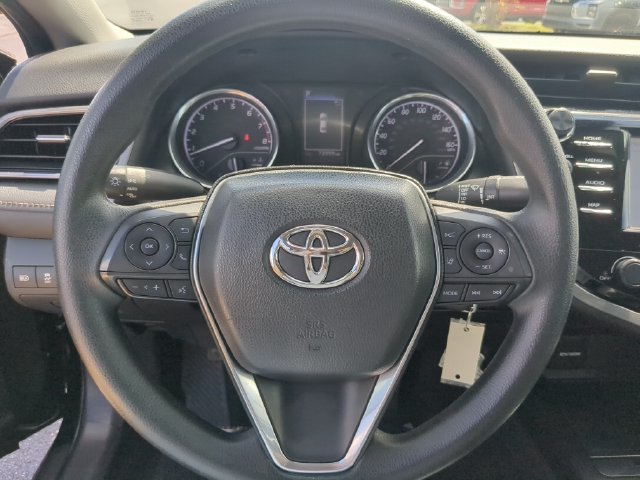 Used 2019 Toyota Camry LE FWD image 30