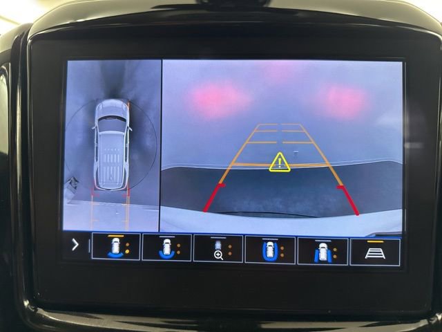 Used 2021 Chevrolet Traverse Premier image 28