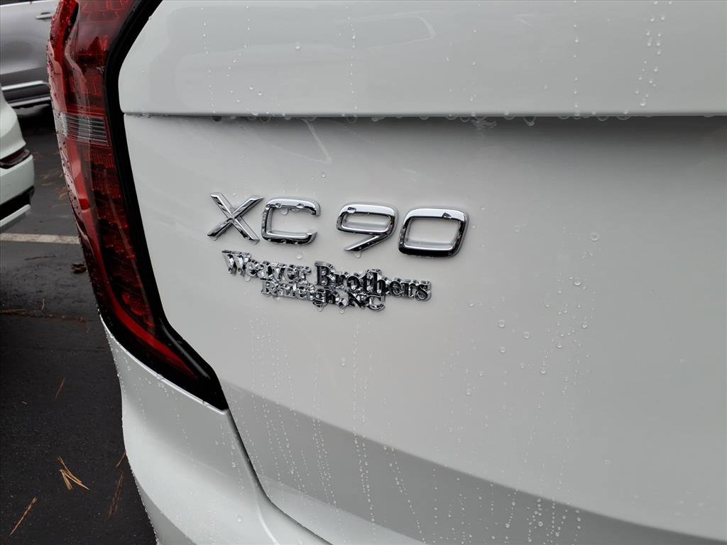 New 2026 Volvo XC90 B5 Core image 5