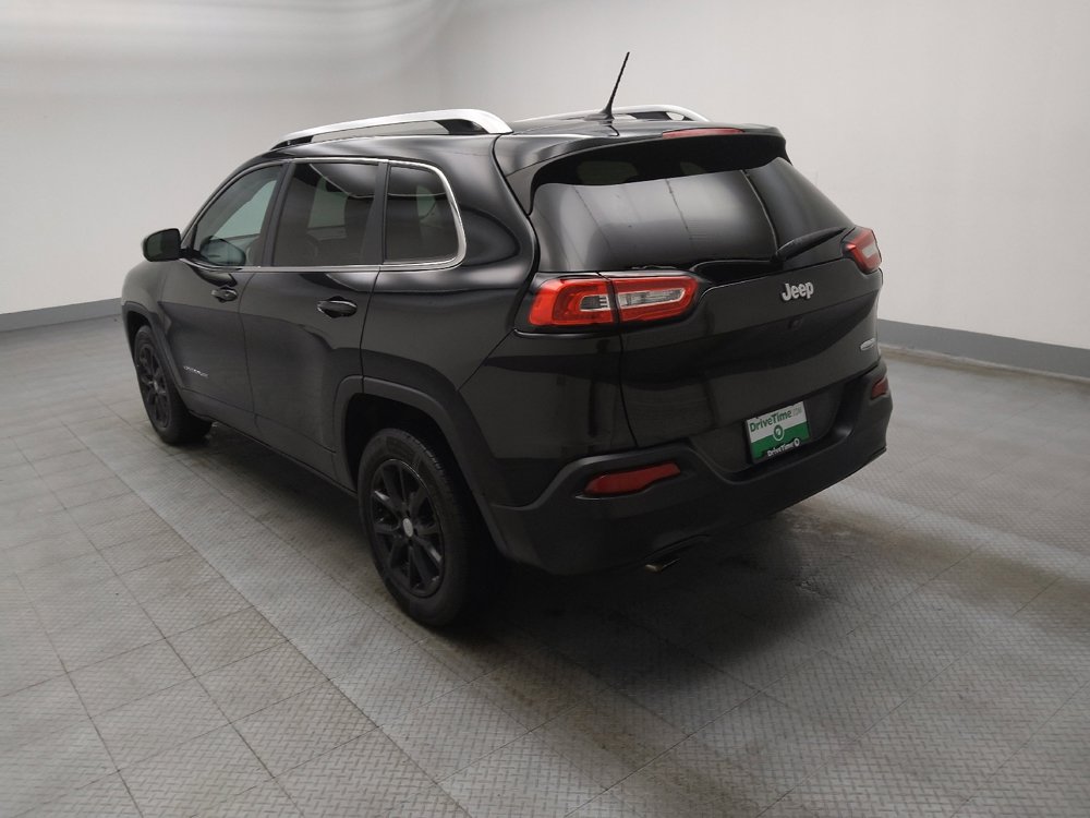 Used 2016 Jeep Cherokee Latitude w/ Cold Weather Group image 5