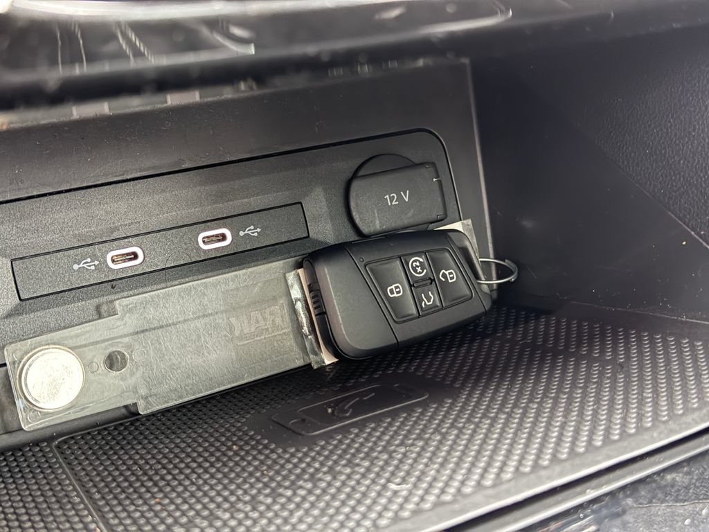 Certified 2023 Volkswagen Atlas SE AWD/4WD image 19