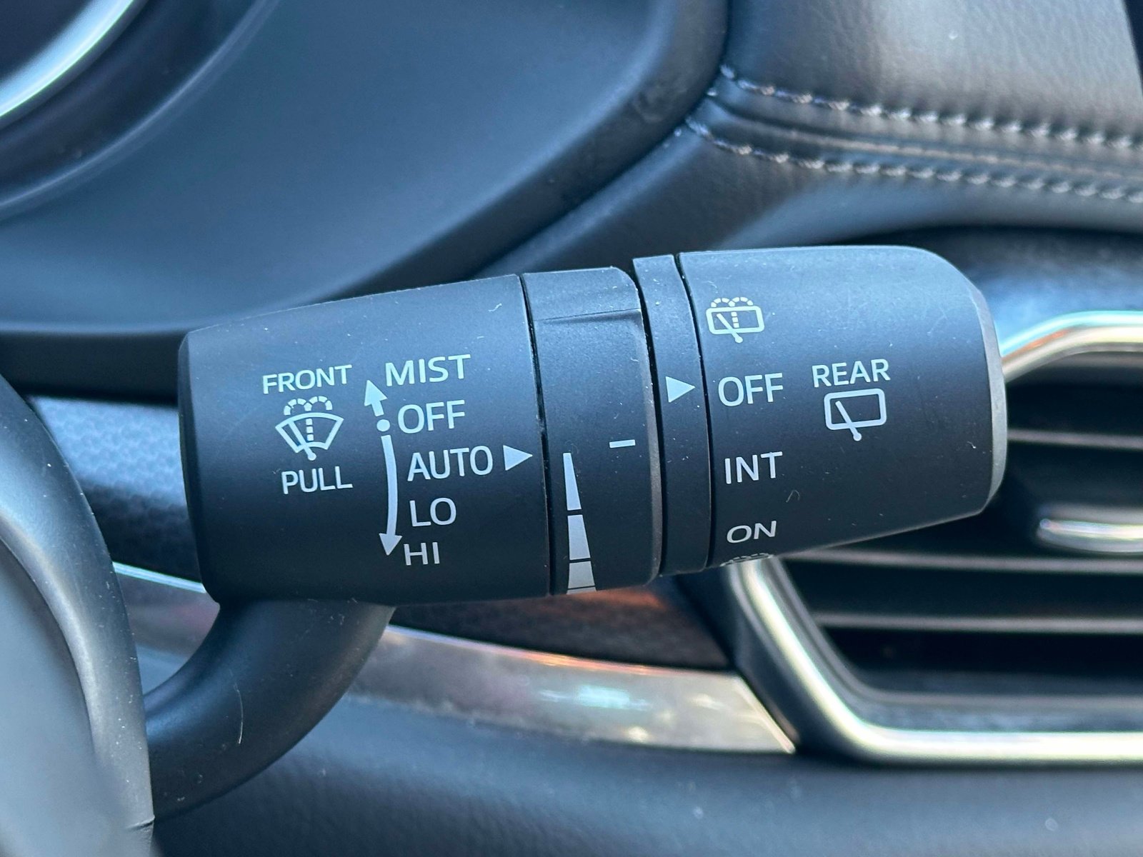 Used 2024 MAZDA CX-5 Carbon Edition image 25