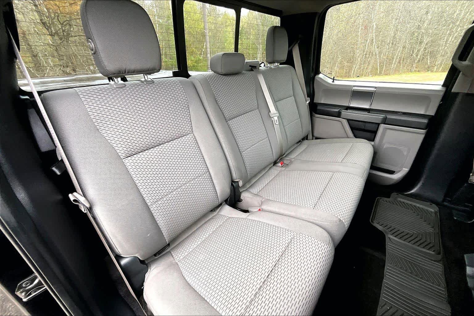 Used 2016 Ford F150 XLT w/ Equipment Group 302A Luxury AWD/4WD image 20
