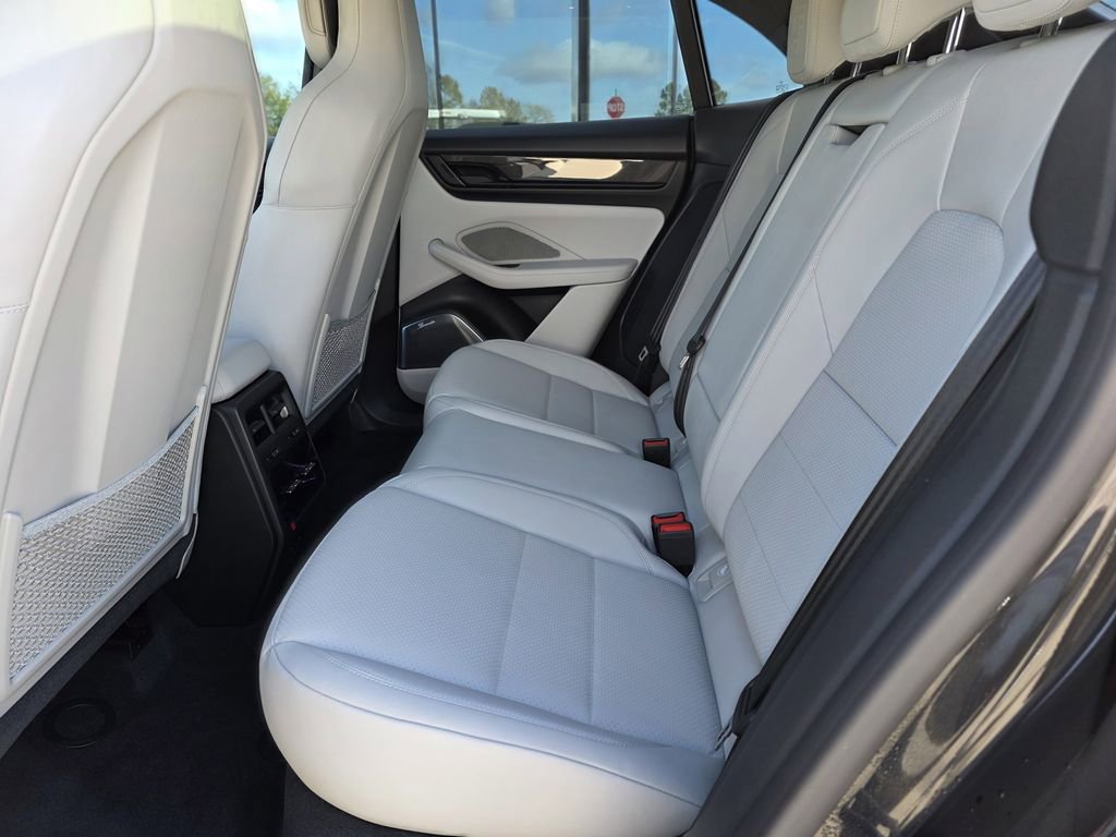 New 2025 Porsche Macan Turbo Electric image 24