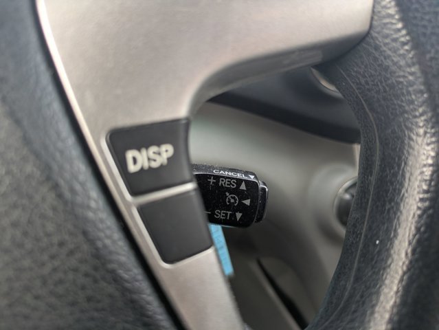 Used 2013 Toyota Highlander Plus image 11