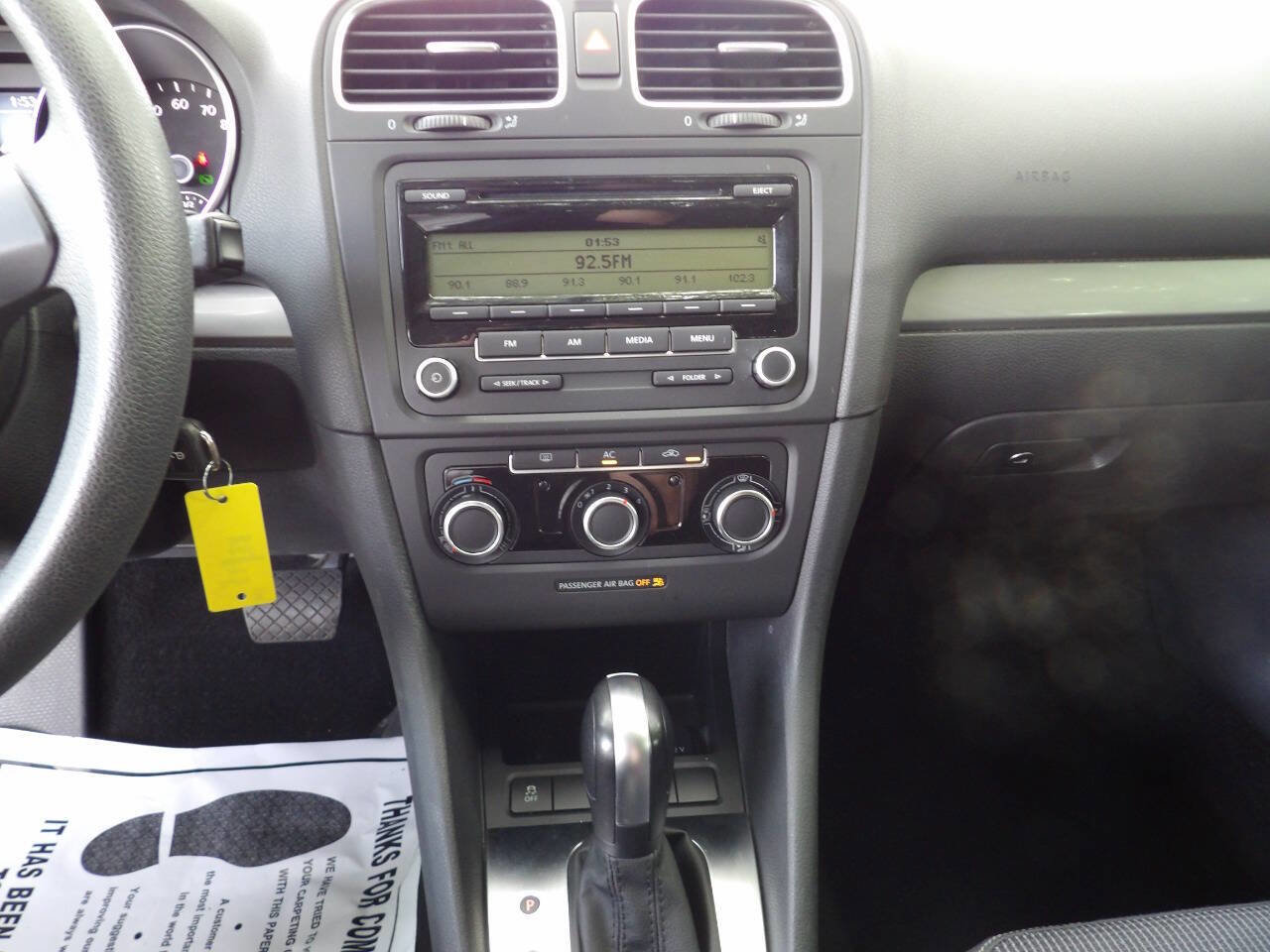 Used 2011 Volkswagen Golf 4-Door image 28