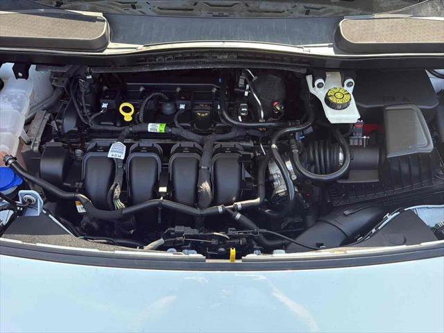 Used 2021 Ford Transit Connect XL image 26