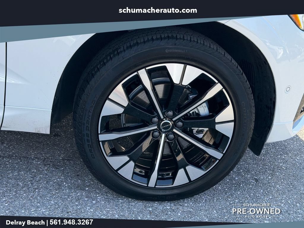 Used 2026 Volvo XC60 B5 Plus w/ Protection Package Premier AWD/4WD image 9